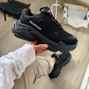 Balenciaga Triple S Hombre