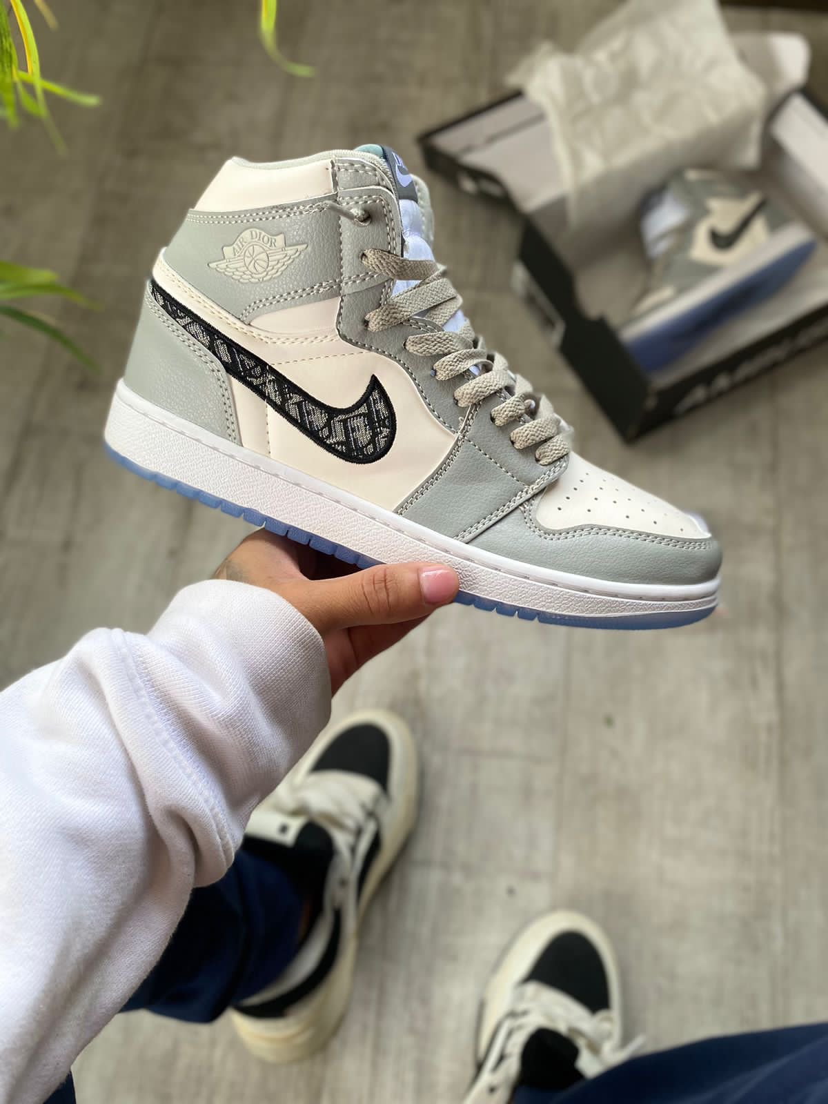 Jordan Retro 1 Dior Hombre