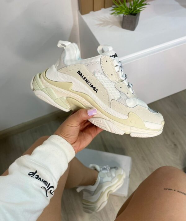 Balenciaga Triple S Mujer - Image 2