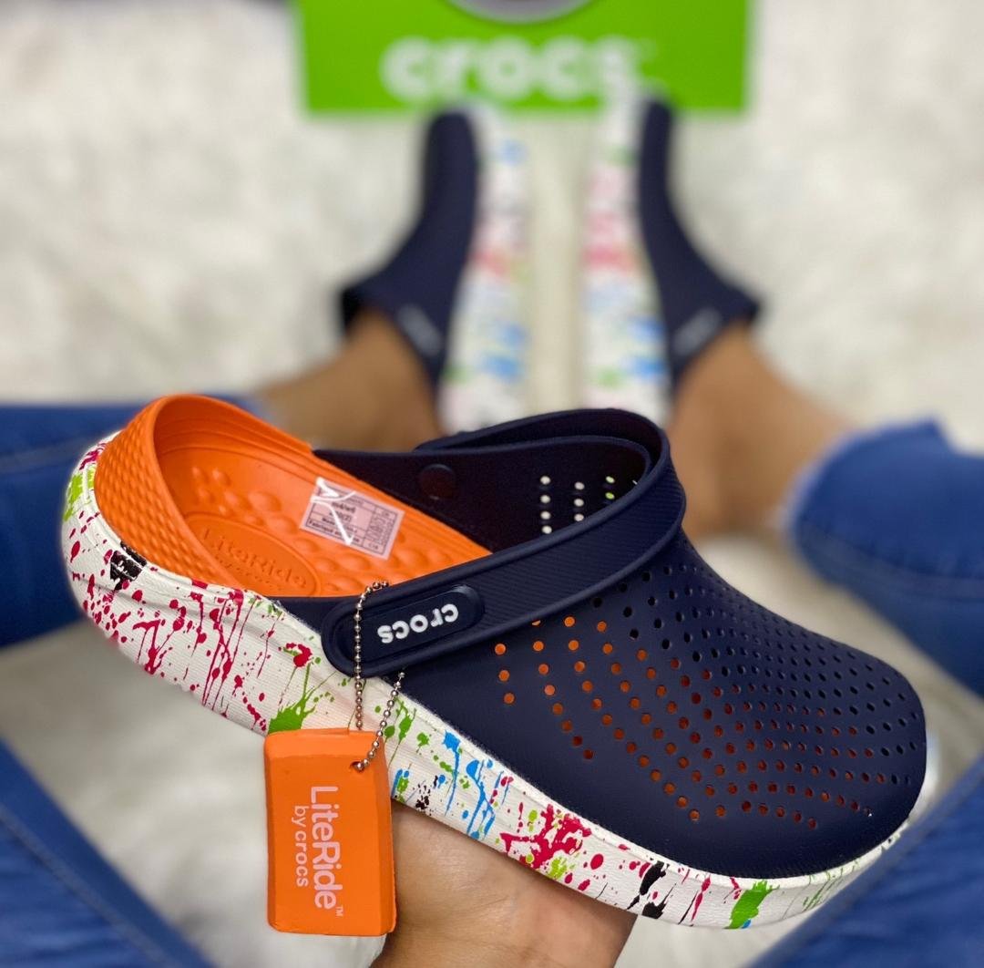 Crocs Literide Chispa Mujer y Hombre - Image 2