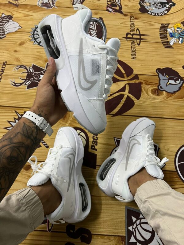 Nike Air Max INTRLK Mujer y Hombre