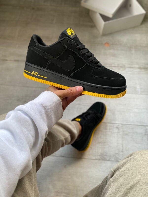 Nike Air Force One Low Neon Hombre