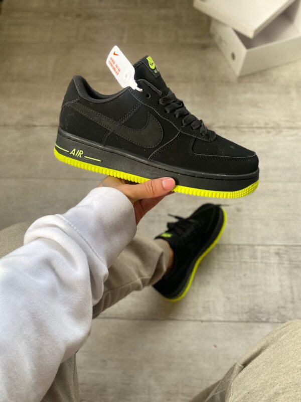 Nike Air Force One Low Neon Hombre - Image 3
